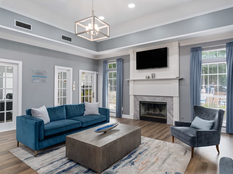 Spacious seating in the community clubhouse at Lenox Gates in Mobile, Alabama