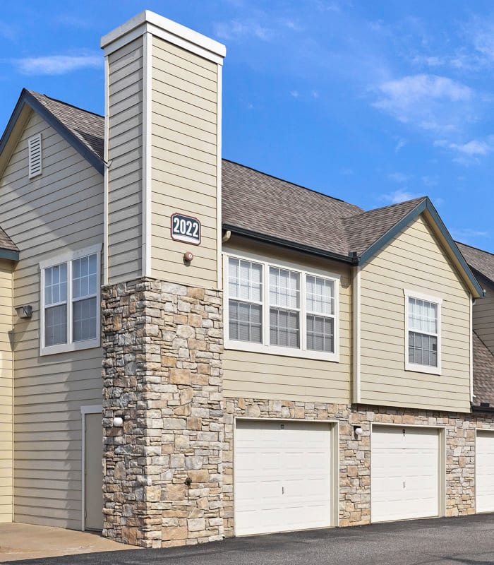 Exterior at Villas at Stonebridge in Edmond, Oklahoma