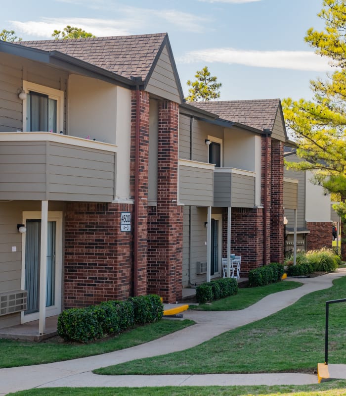 Photos of Summerfield Place Apartments in Oklahoma City, OK