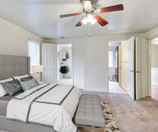 a bright bedroom at H Qtrs in Norfolk, Virginia