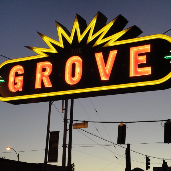 Explore the neighborhood around Chroma in Saint Louis, Missouri