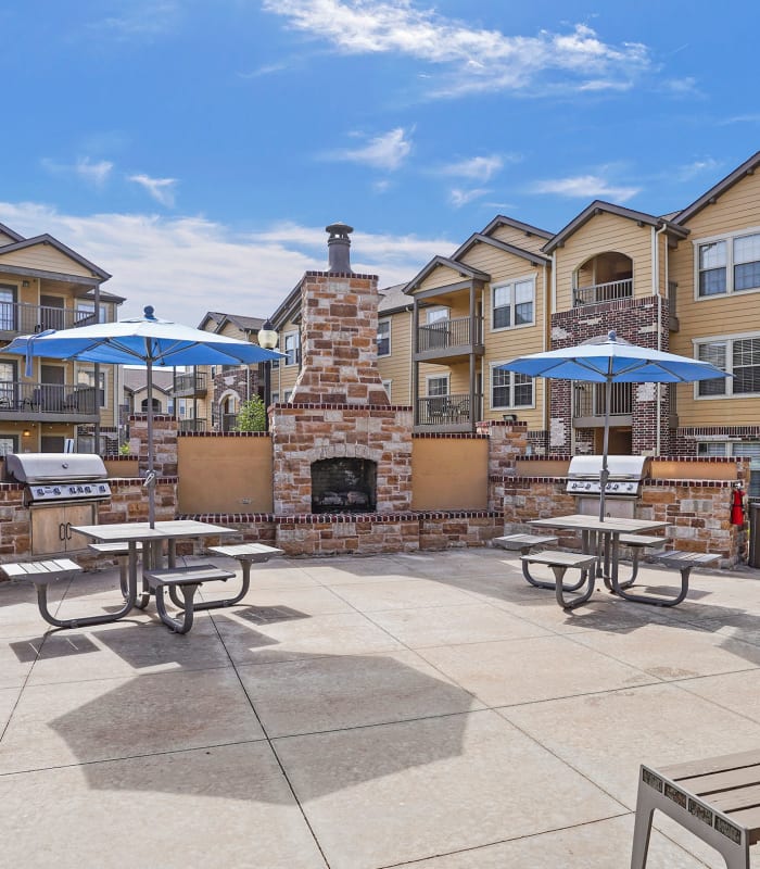 Firepit seating outside of Mission Point Apartments in Moore, Oklahoma