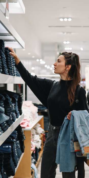 Shopping near Martin Flats in Nashville, Tennessee