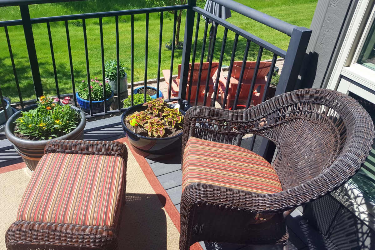  In-home laundry at Meadowbrook Plaza in Houston, Texas 