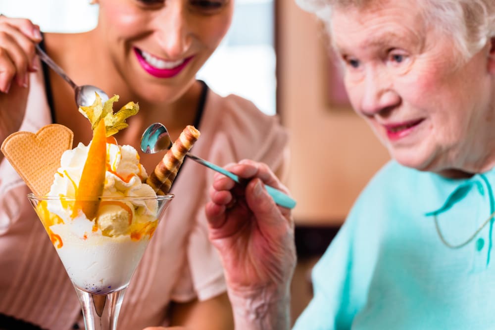 Multiple Dining Options in Ft Myers Senior Living Community