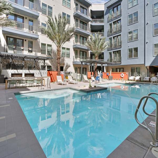 Lydian offers a wide variety of amenities in Phoenix, Arizona