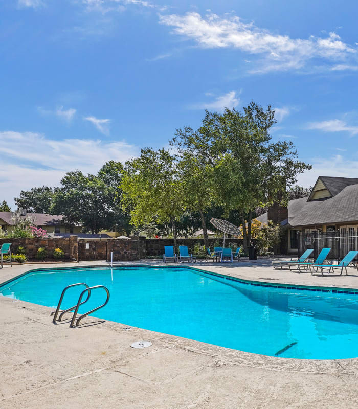 Large swimming pool at Barrington Apartments in Tulsa, Oklahoma