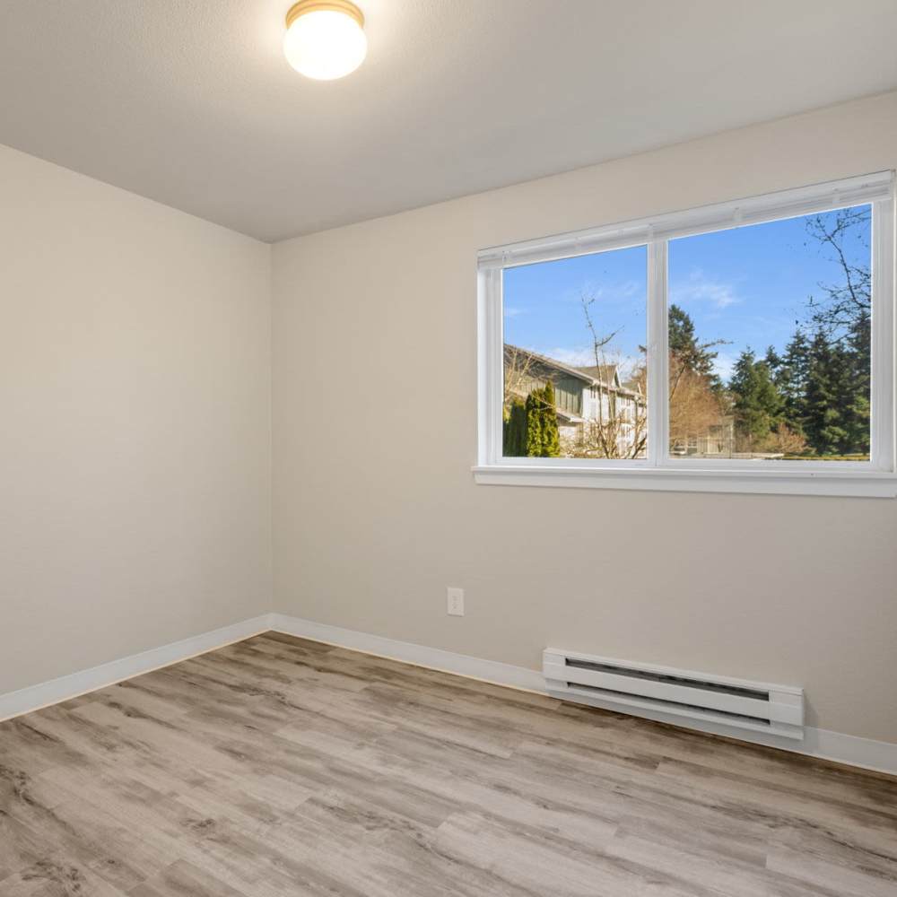Sparkling swimming pool at Briarstone in Tacoma, Washington