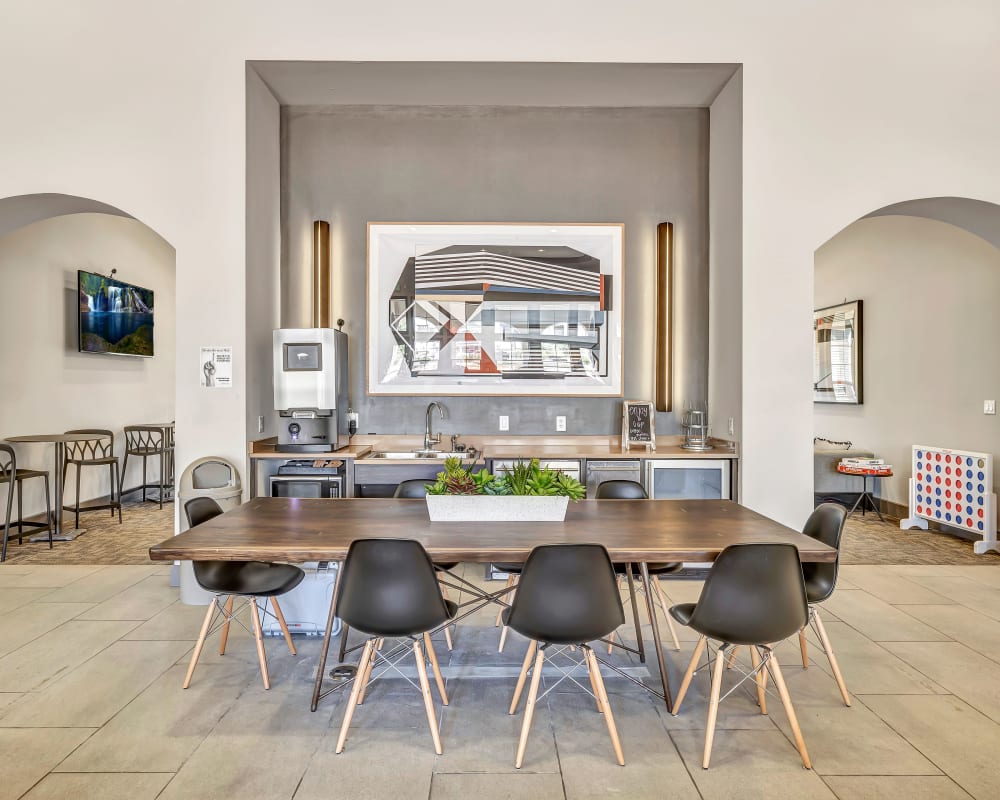 San Antonio, TX Apartments in Bexar County Wiregrass at Stone Oak