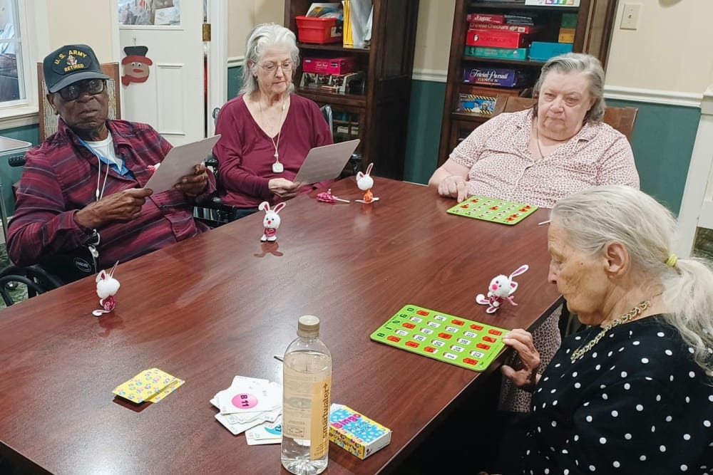 Residents playing bingo together at English Meadows Prince William Campus in Manassas, Virginia
