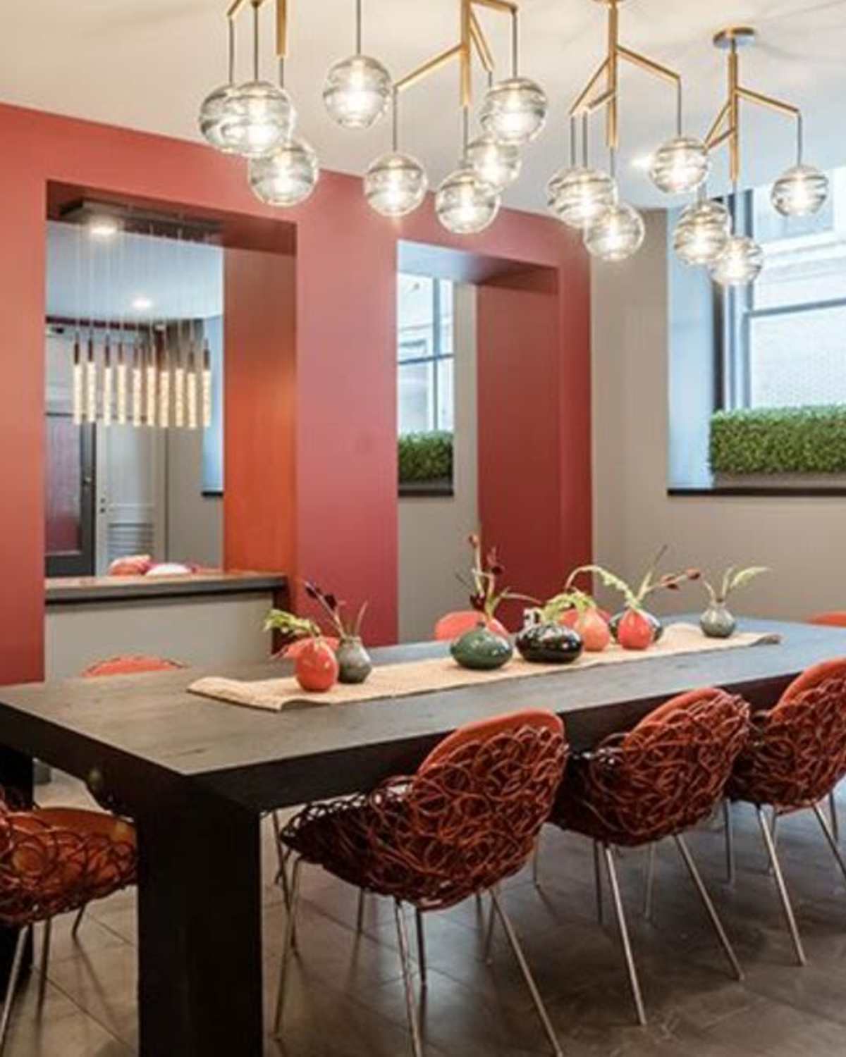 Modern clubhouse dining at The Linc in Rochester, New York