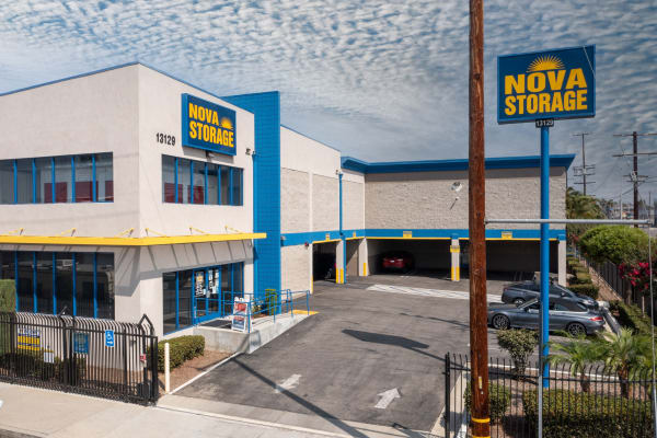 Exerior view of Nova Storage in Los Angeles, California
