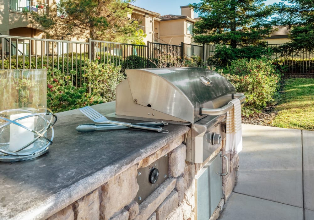 Outdoor grill at Winsted at Sunset West in Rocklin, California