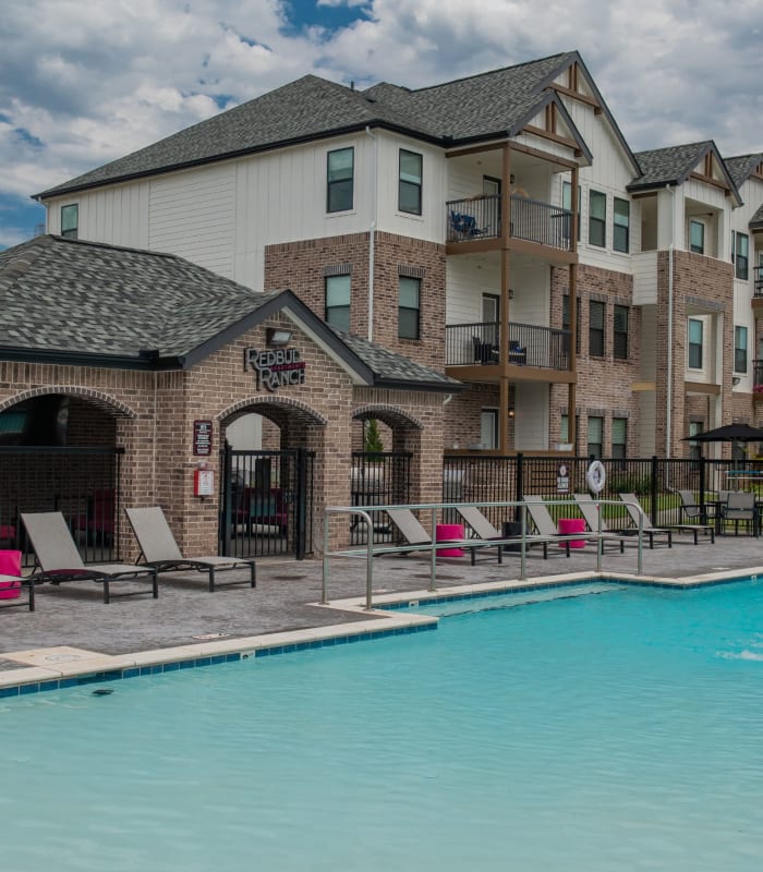 Large swimming pool at Redbud Ranch Apartments in Broken Arrow, Oklahoma