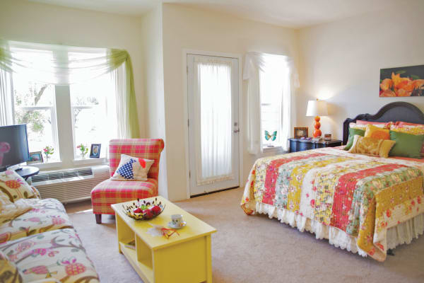 Woodstock On Senior Living Cedarview Gracious Retirement