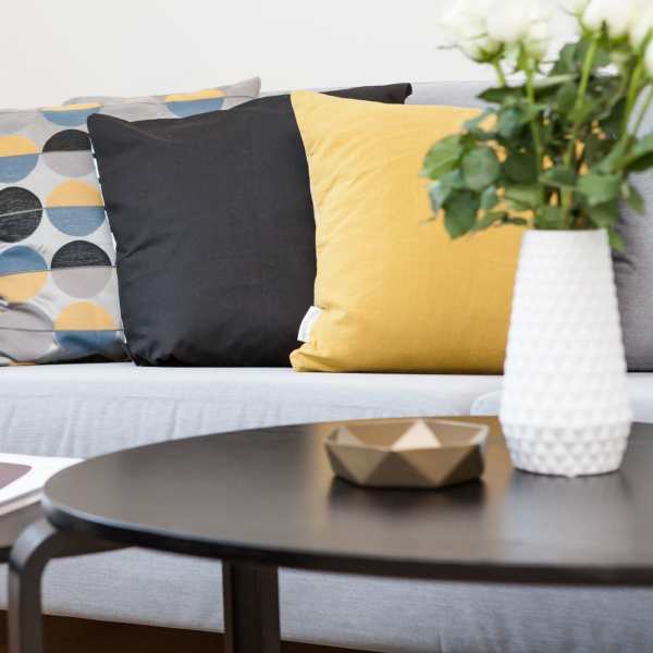 Flores Gardens offers a wide variety of amenities in San Mateo, California