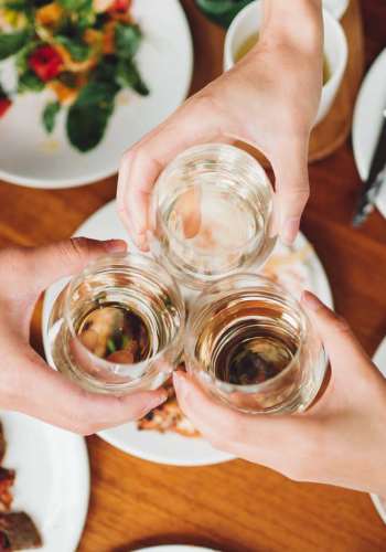 Dining near Creekwood Apartments in Gainesville, Florida