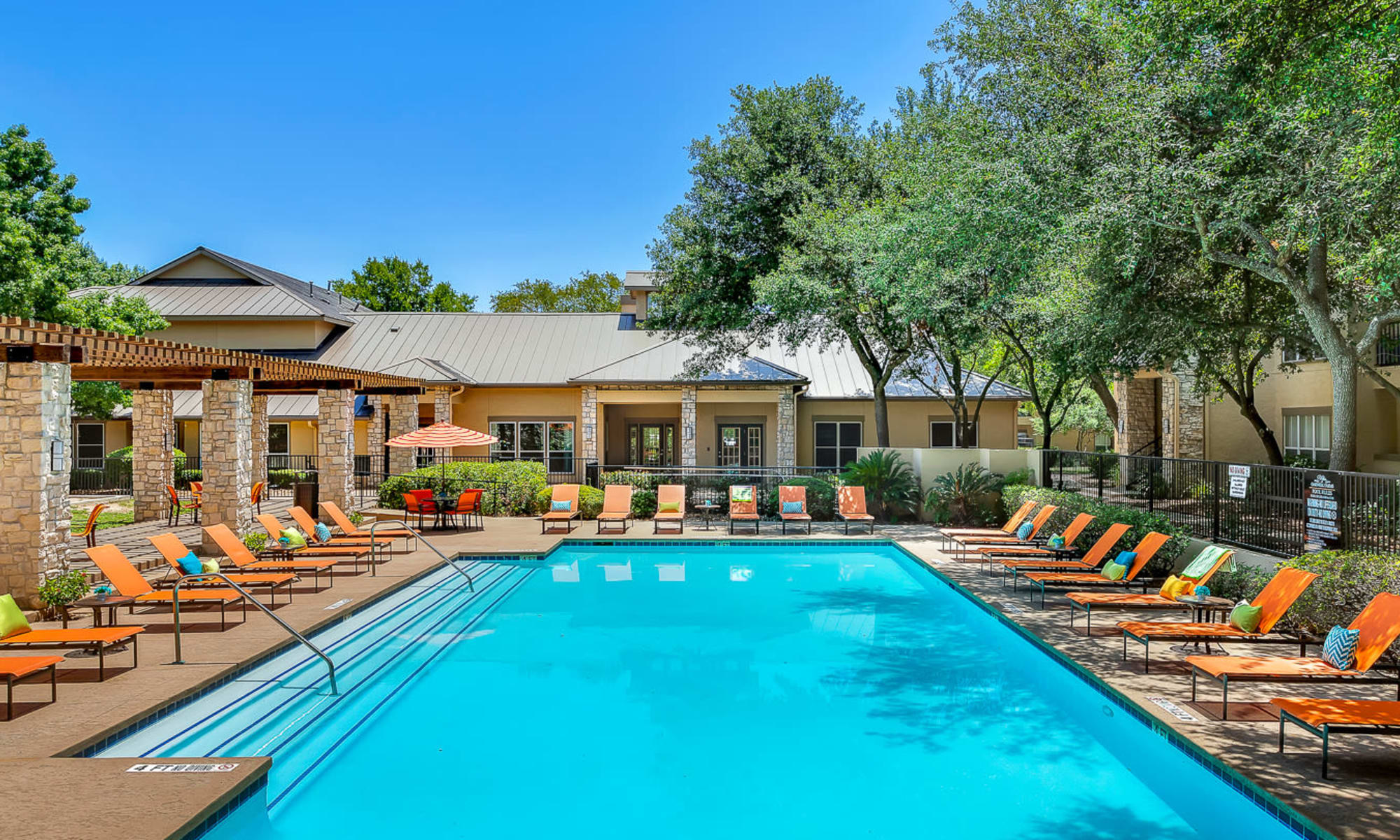 Beautiful apartments at Villas at Oakwell Farms in San Antonio, Texas