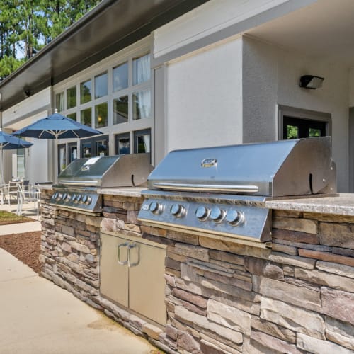 Outdoor grills at Mission University Pines in Durham, North Carolina