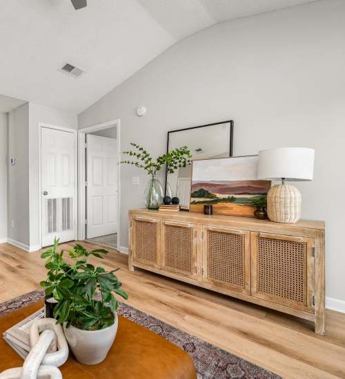 Modern living Saddlebrook Apartments in Murfreesboro, Tennessee