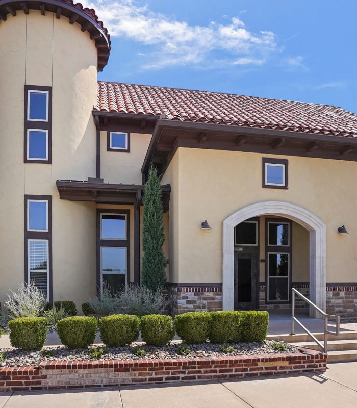 Exterior at Mission Point Apartments in Moore, Oklahoma