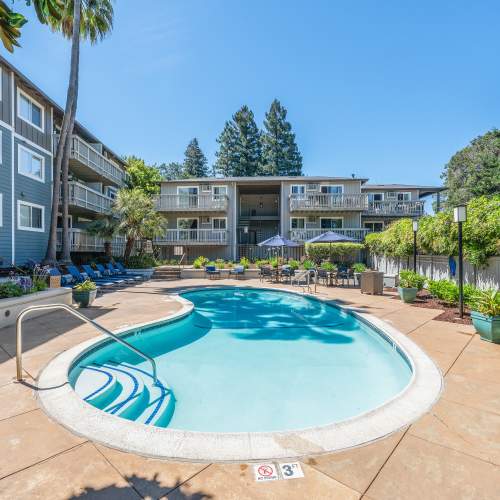 View the amenities at Regency Plaza Apartment Homes in Martinez, California