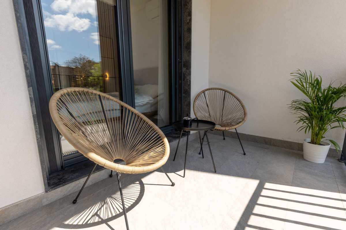 Balcony at Lakewood Crossing in Granbury, Texas