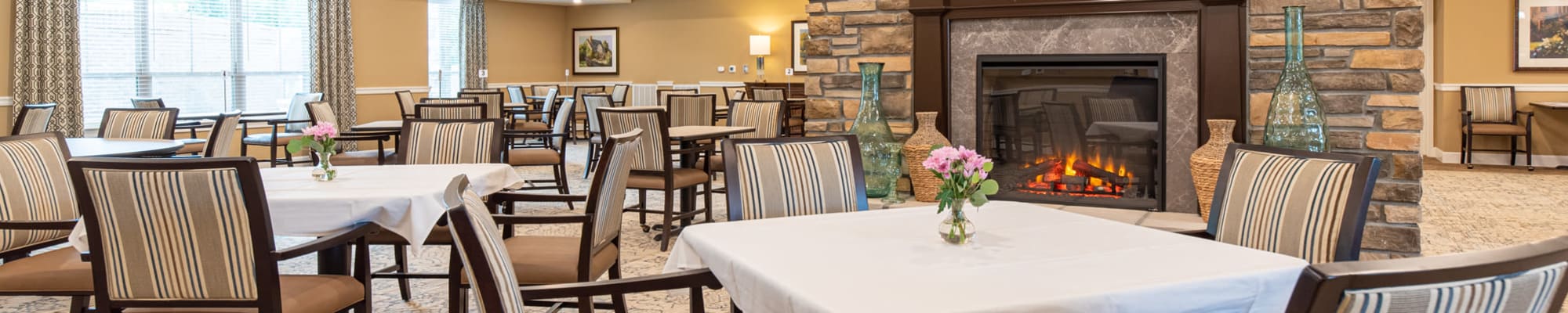 Dining at Harmony at Greensboro in Greensboro, North Carolina