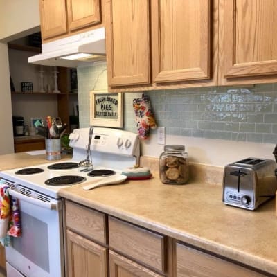 fully equipped kitchen at Carter Lake in Joint Base Lewis McChord, Washington