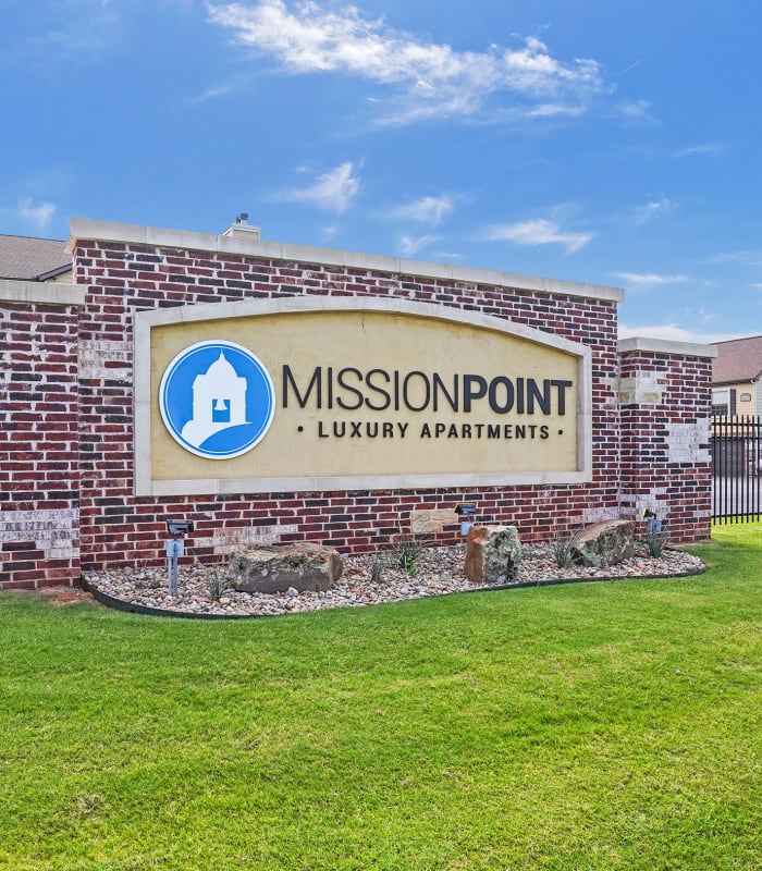 Front entrance to Mission Point Apartments in Moore, Oklahoma