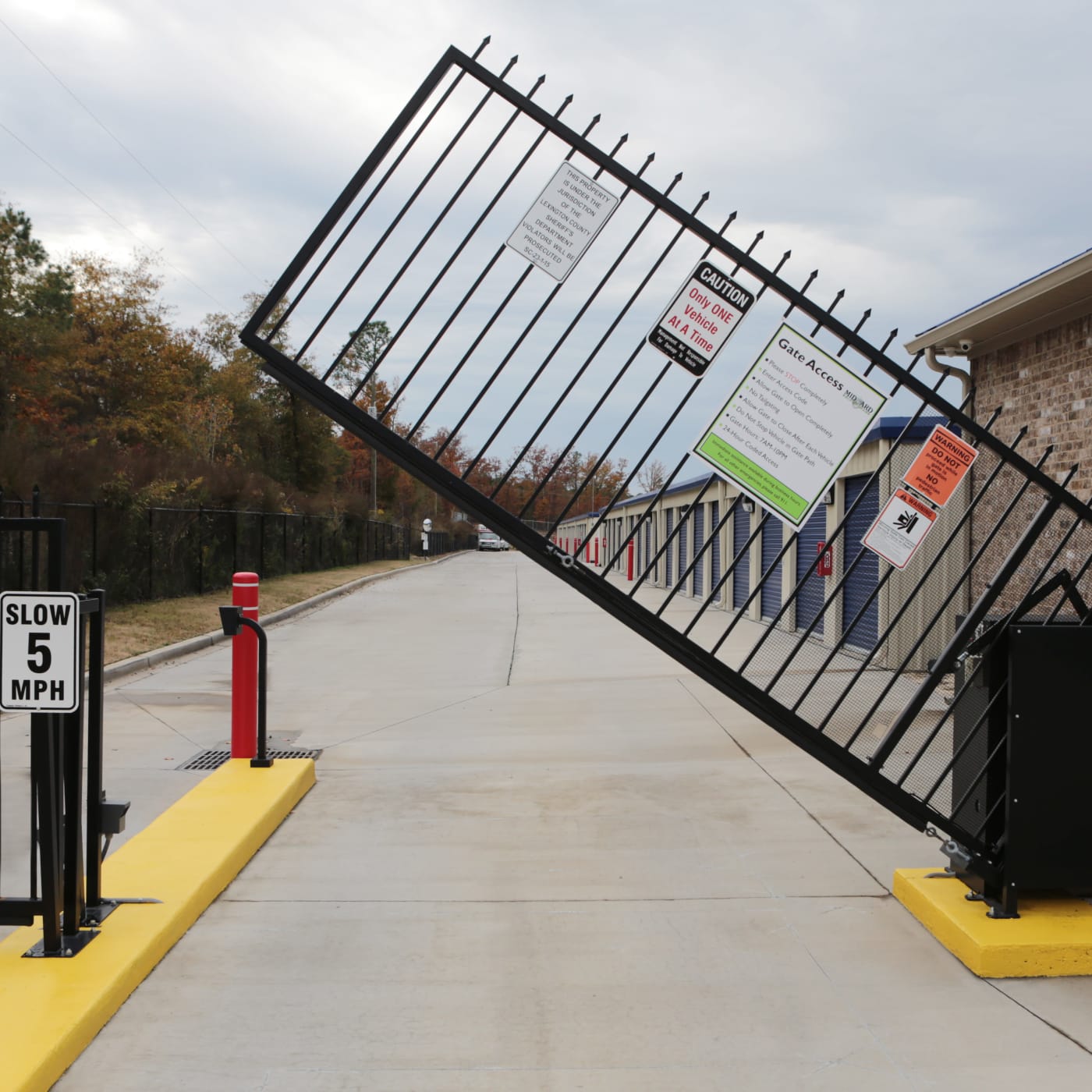 Storage Facility Features Midgard Self Storage In Lexington Sc