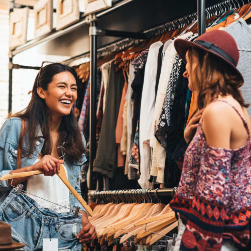 Friends shopping in Reno, Nevada near IDENTITY Reno