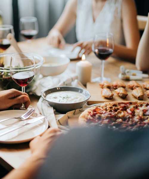 Dining near Brookside Commons in Meadville, Pennsylvania