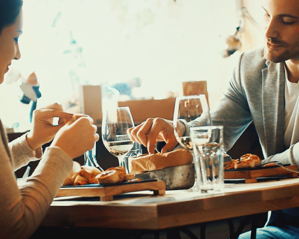 residents out to eat near  The Village at New Gosport in Portsmouth, Virginia