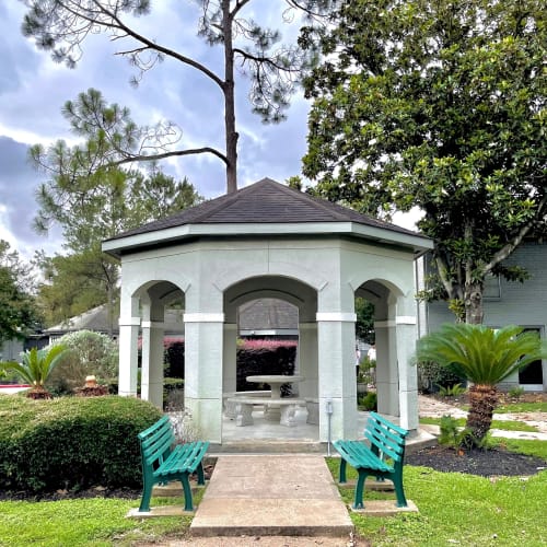 Resident amenities at The Abbey at Briargrove Park in Houston, Texas