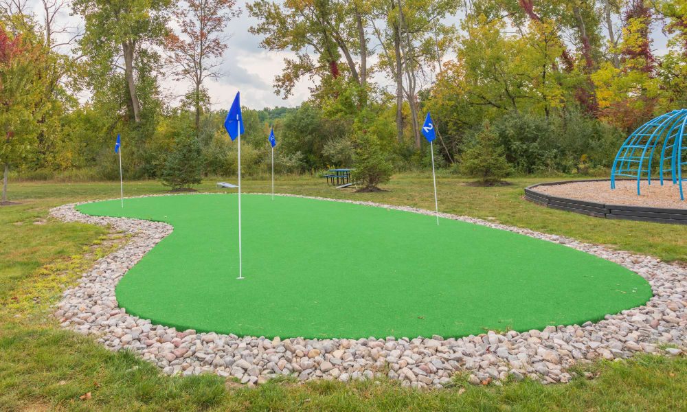 Putting green at Imperial North Apartments in Rochester, New York