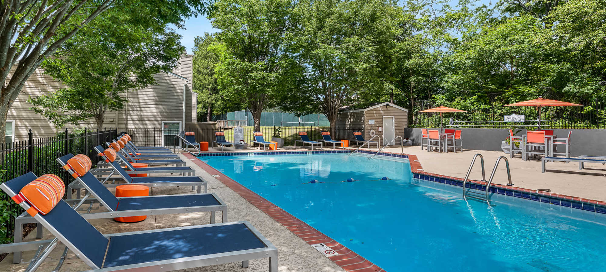 Swimming pool at Legacy on Lynnfield in Memphis, Tennessee