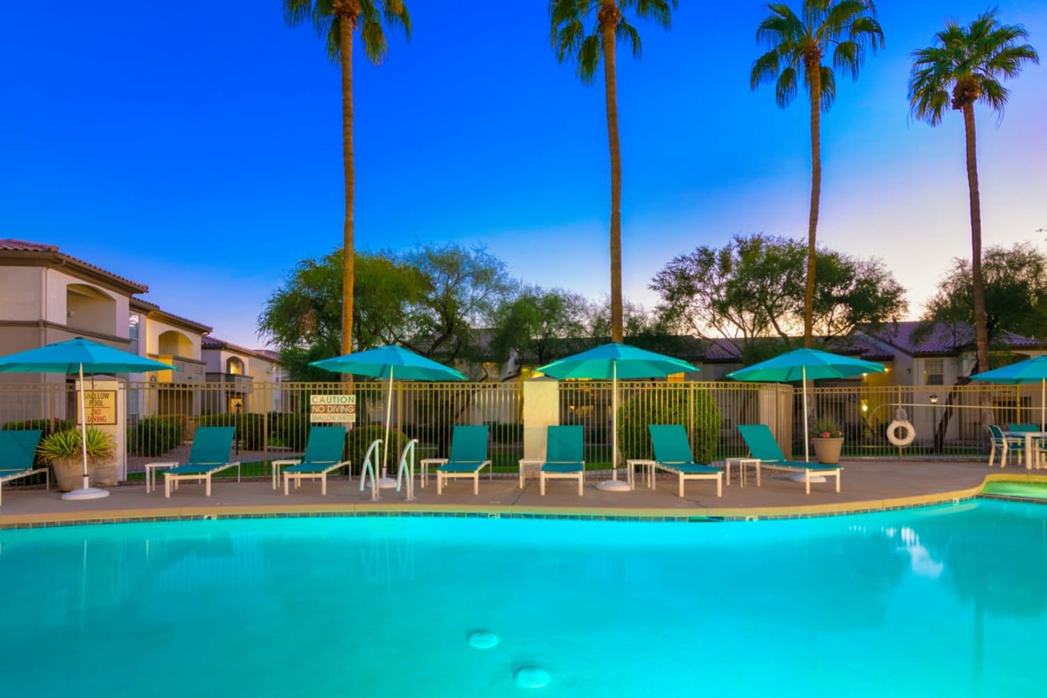 Ocotillo Bay Apartments in Chandler, Arizona outdoor pool