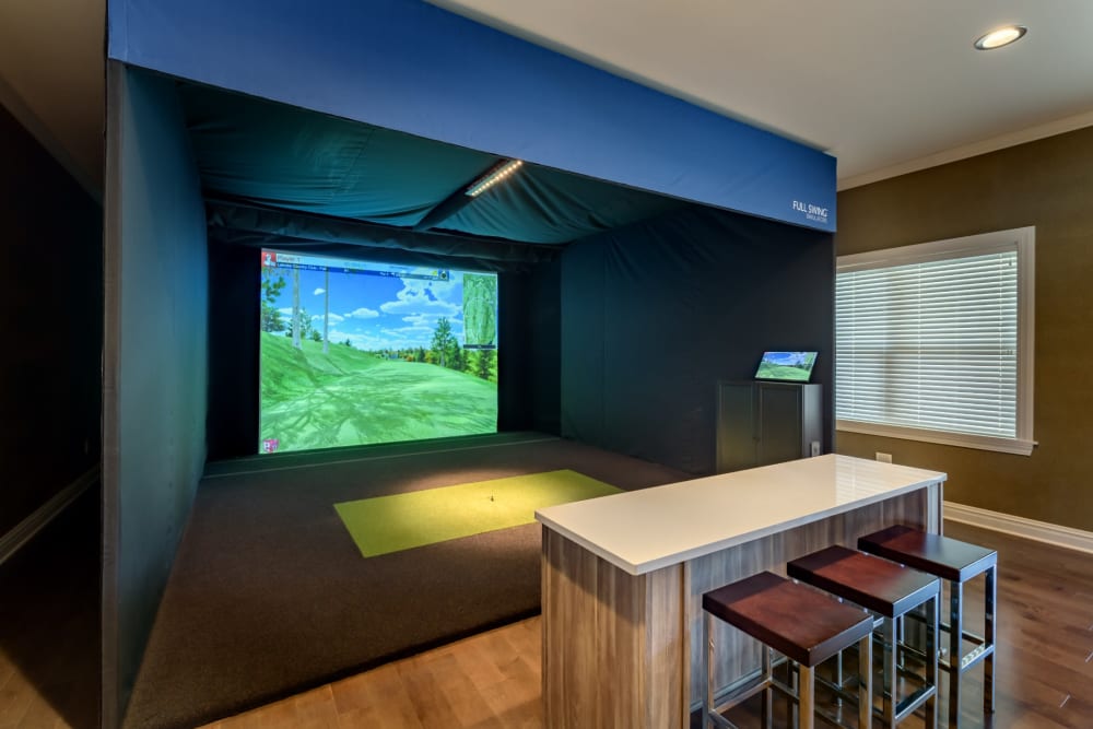 Golf simulator at Rochester Village Apartments at Park Place in Cranberry Township, Pennsylvania