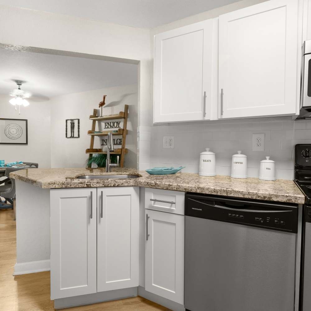Apartments in Miami, Florida at Emerald Palms 