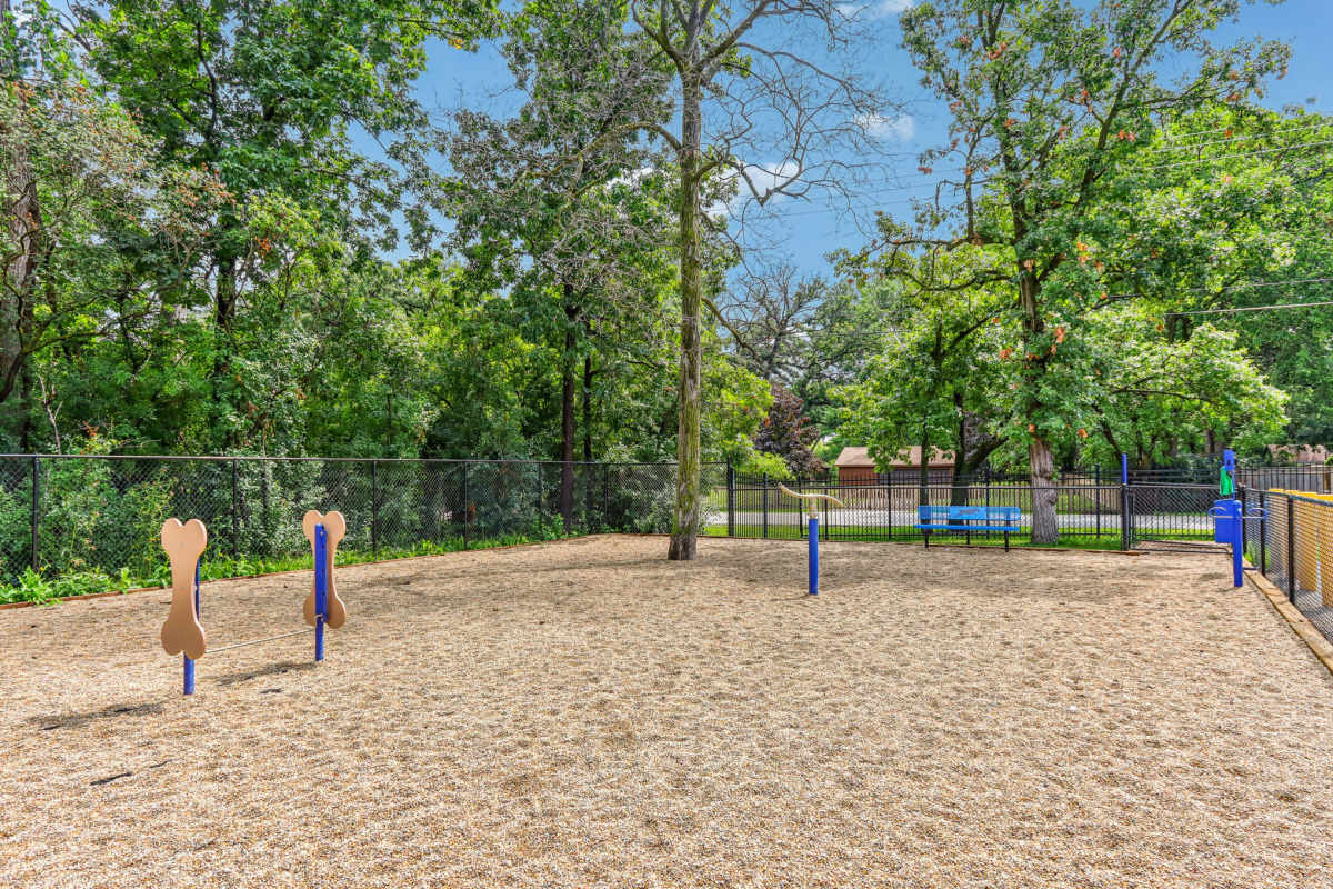 Outdoor dog park at Courtyards on the Park in Des Plaines, Illinois