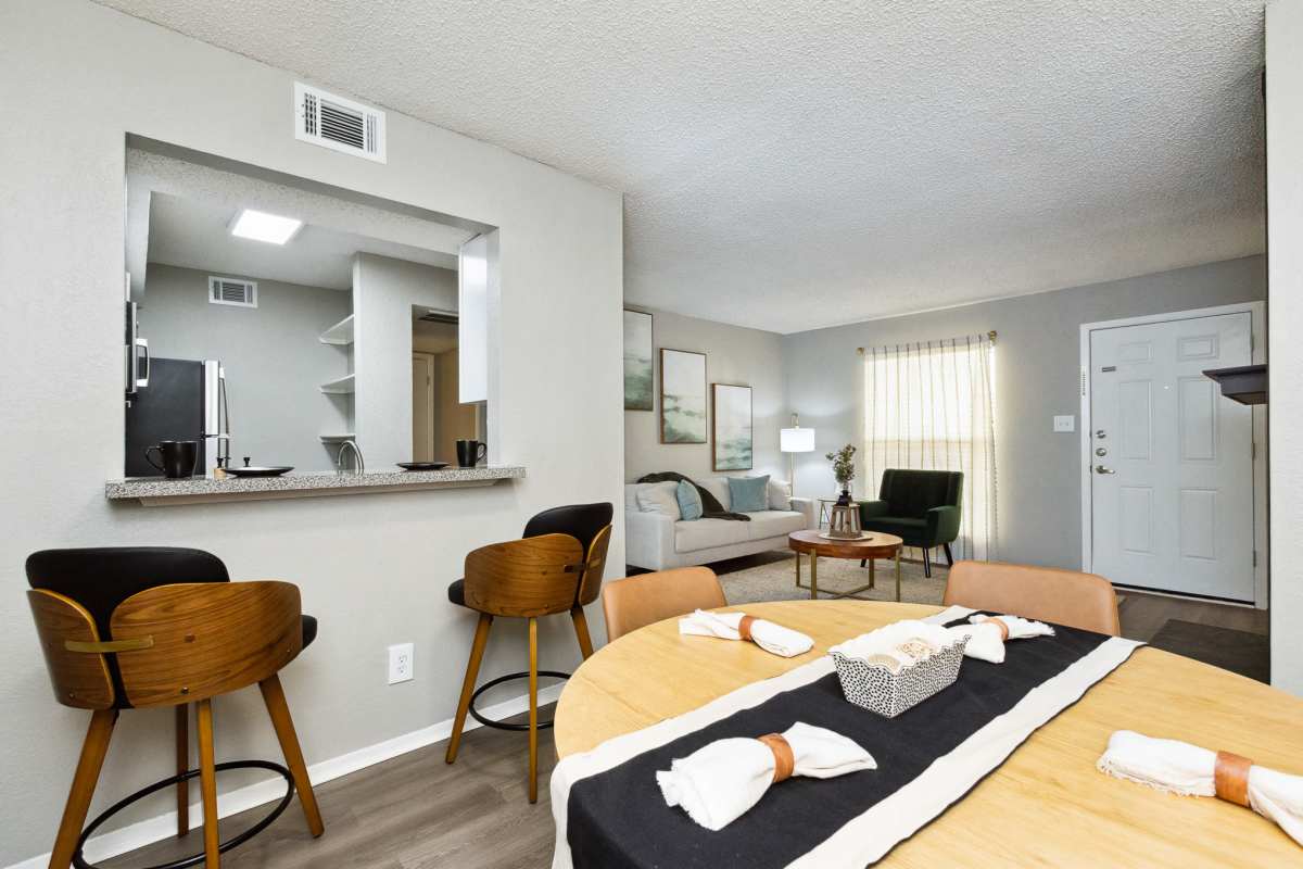 Living and dining area at Creekside in San Angelo, Texas