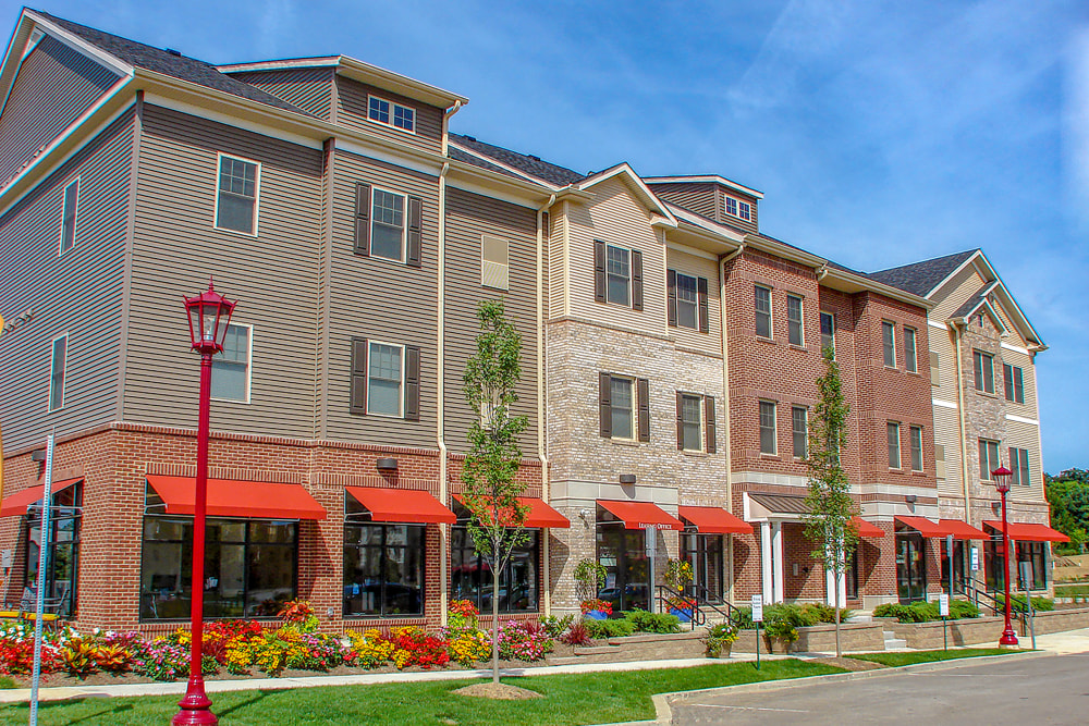 Exterior view of Rochester Village Apartments at Park Place in Cranberry Township, Pennsylvania