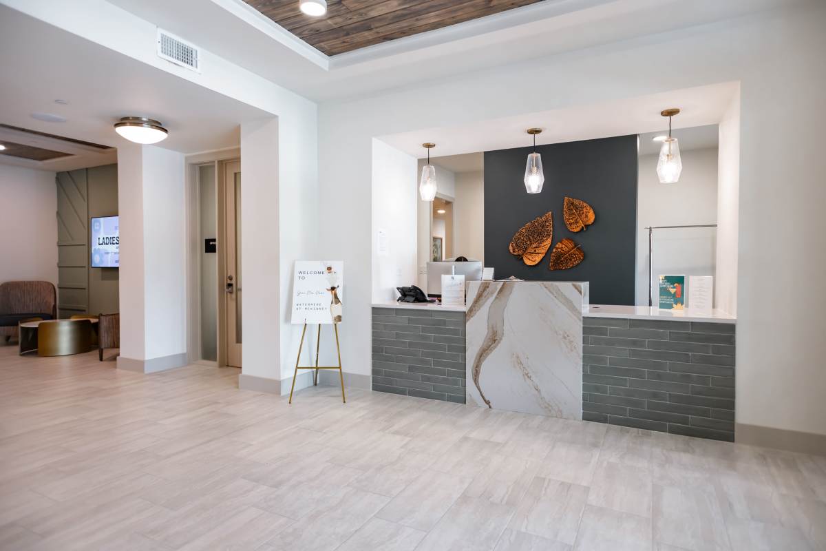Reception at Watermere McKinney in Mckinney, Texas