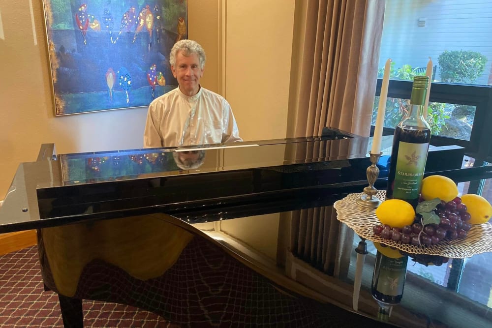 Piano player at River Commons Senior Living in Redding, California