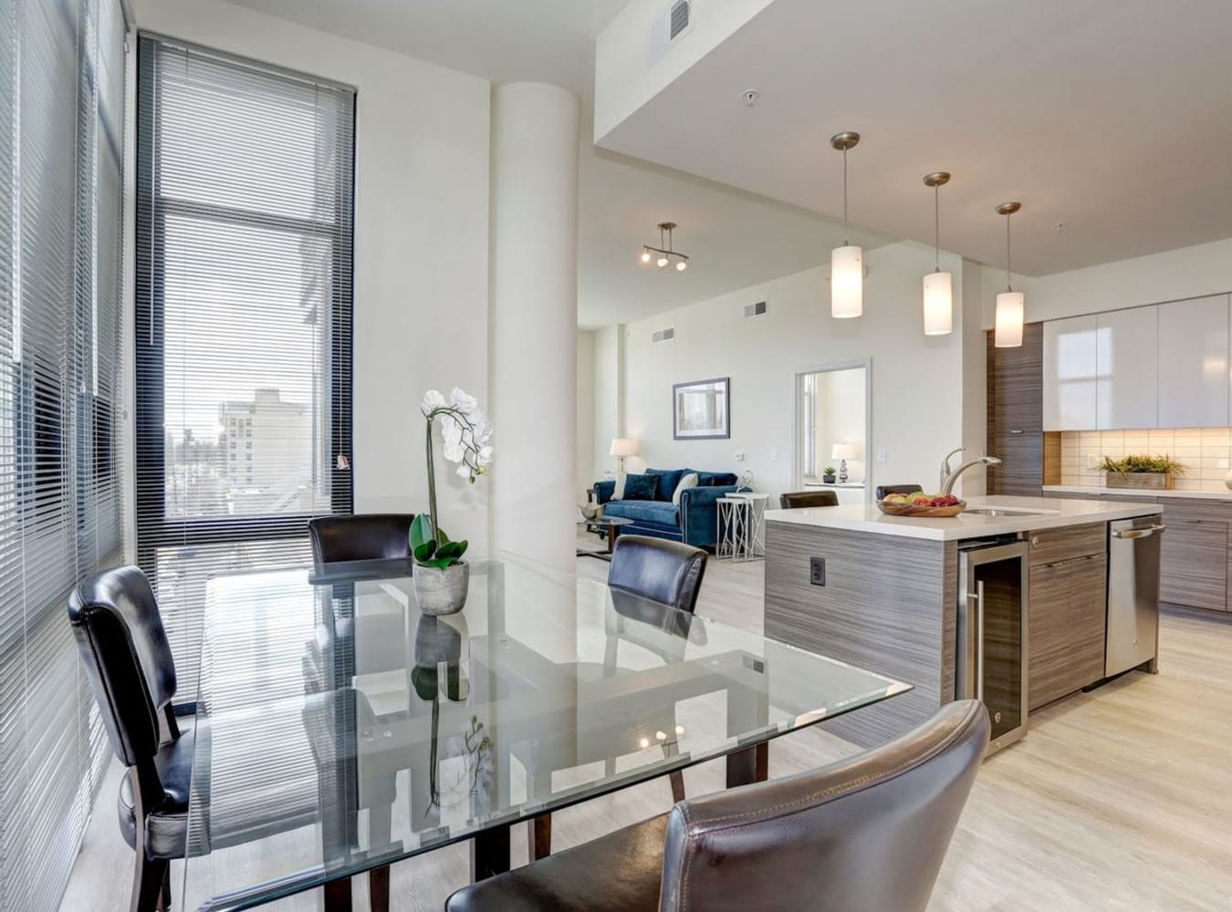 An open-concept floor plan at Solaire 7077 Woodmont in Bethesda, Maryland