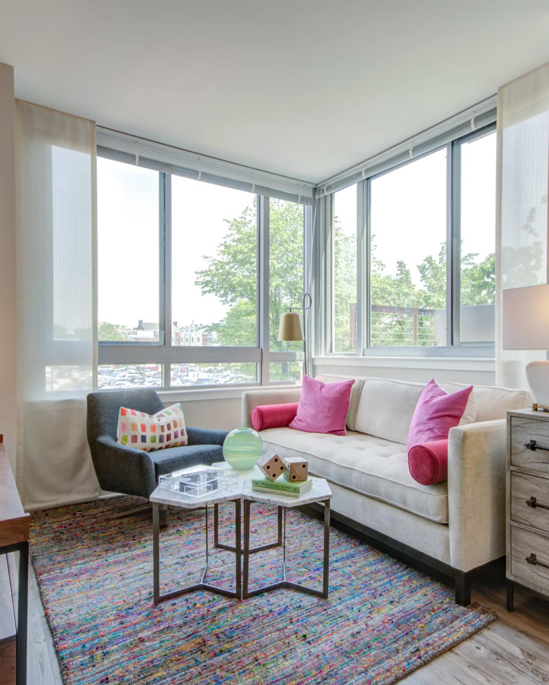 Living room with a corner window at Harlow in Washington, District of Columbia