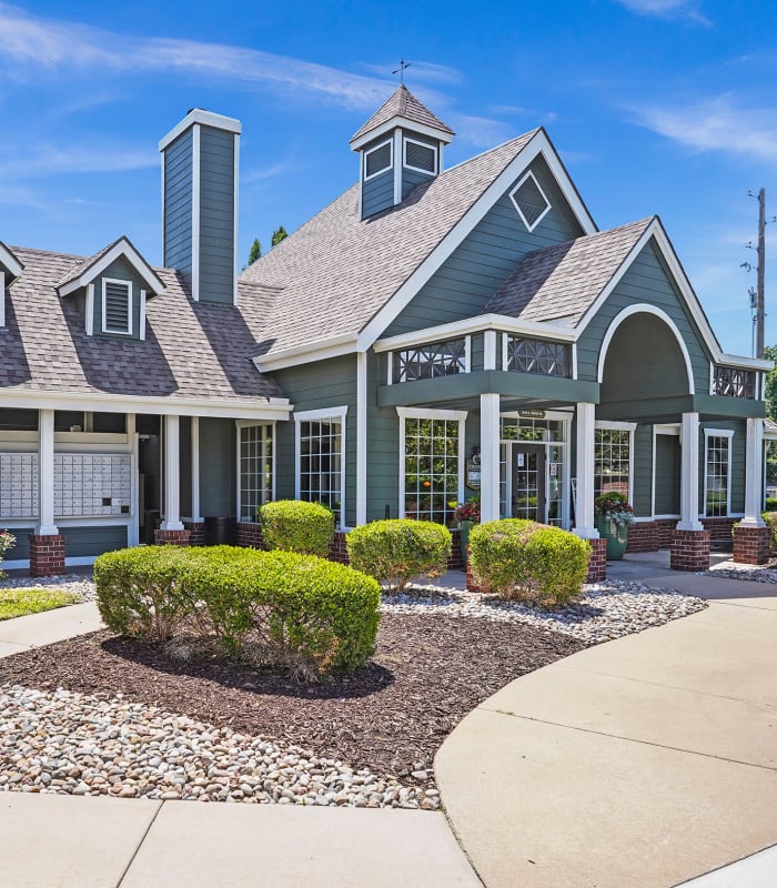 Exterior of Crown Chase Apartments in Wichita, Kansas