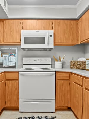 Kitchen stove at The Remington Apartments in Wichita, Kansas