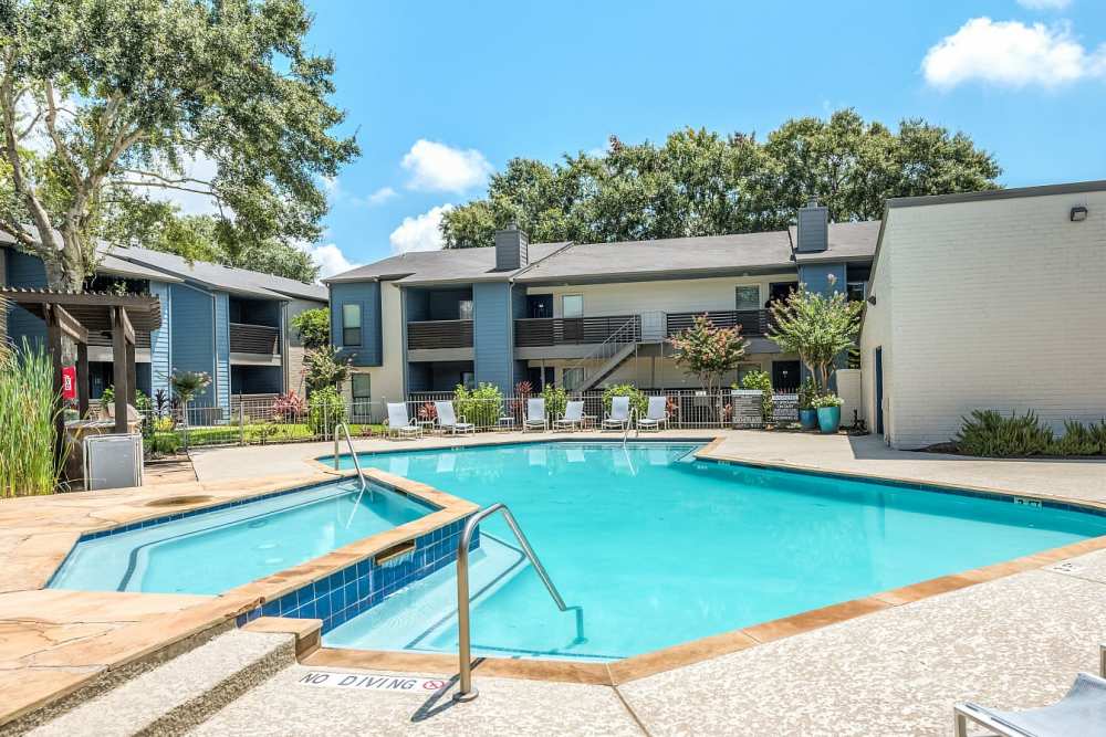 Resor-style swimming pool at The Brighton in Houston Texas